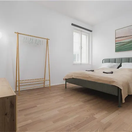Design-Apartments In Der Braunauer Altstadt Braunau am Inn Exterior photo