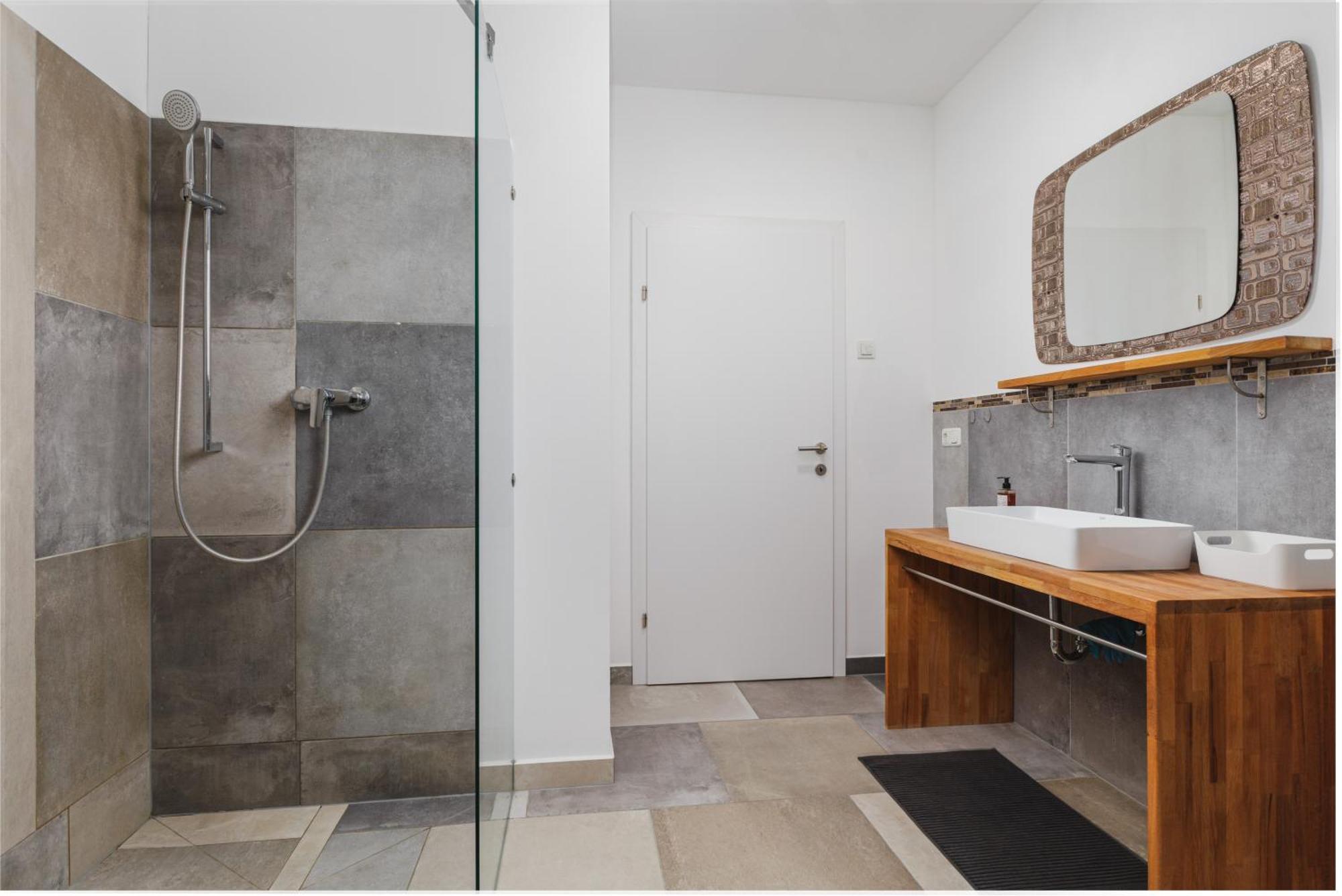 Apartment Design-apartments In Der Braunauer Altstadt Braunau am Inn
